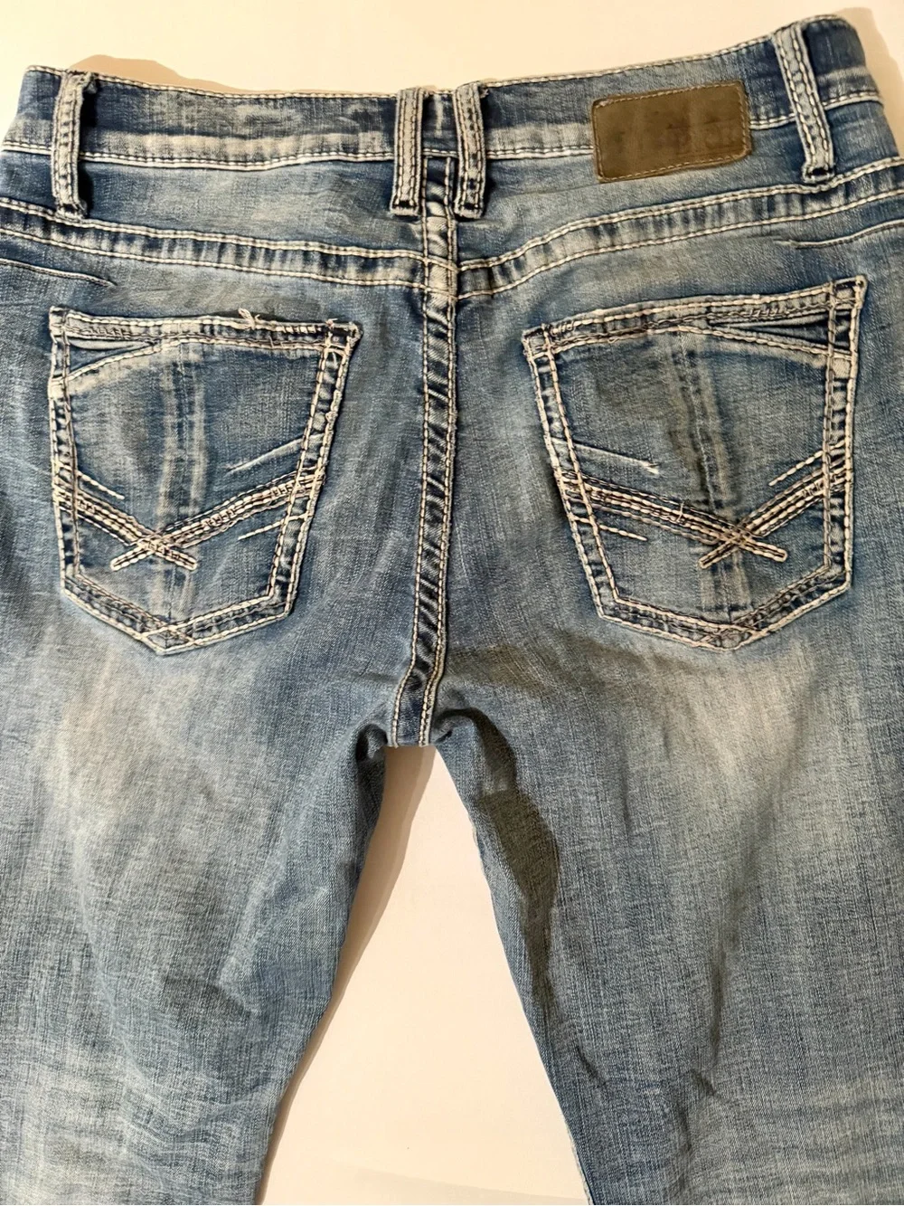 BKE Jake Jeans Mens 34x32 Dark Wash Straight Stretch Denim Whiskers Thrashed